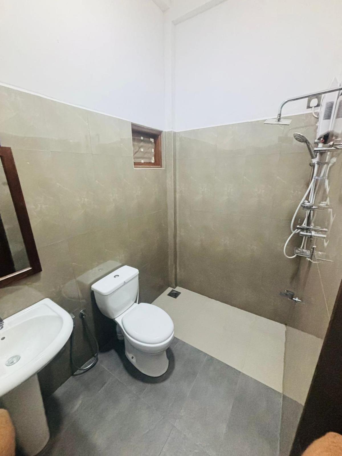 Anuradhapura Kingdom View Resort Εξωτερικό φωτογραφία